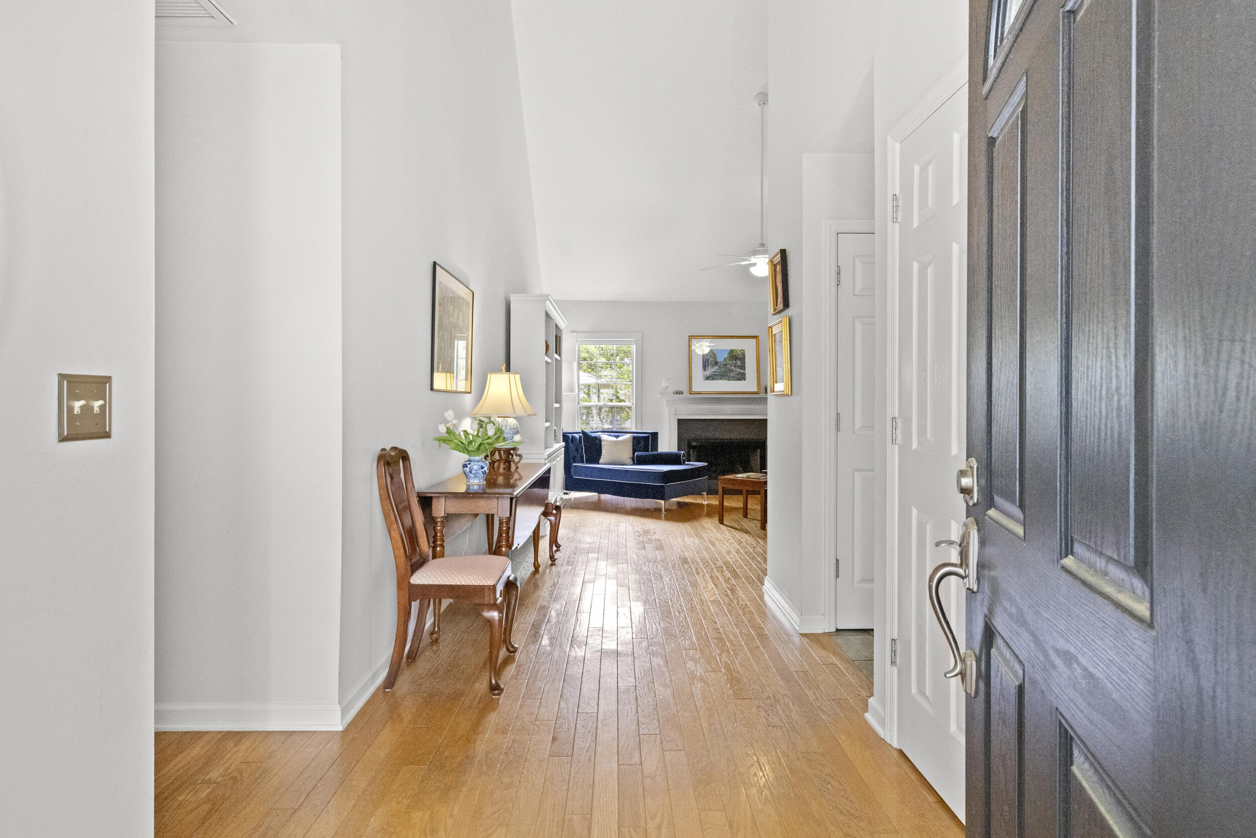 1177 Old Ivy Way Mount Pleasant, SC 29466 - Photo 4 of 33 16_1177 old ivy way-0016