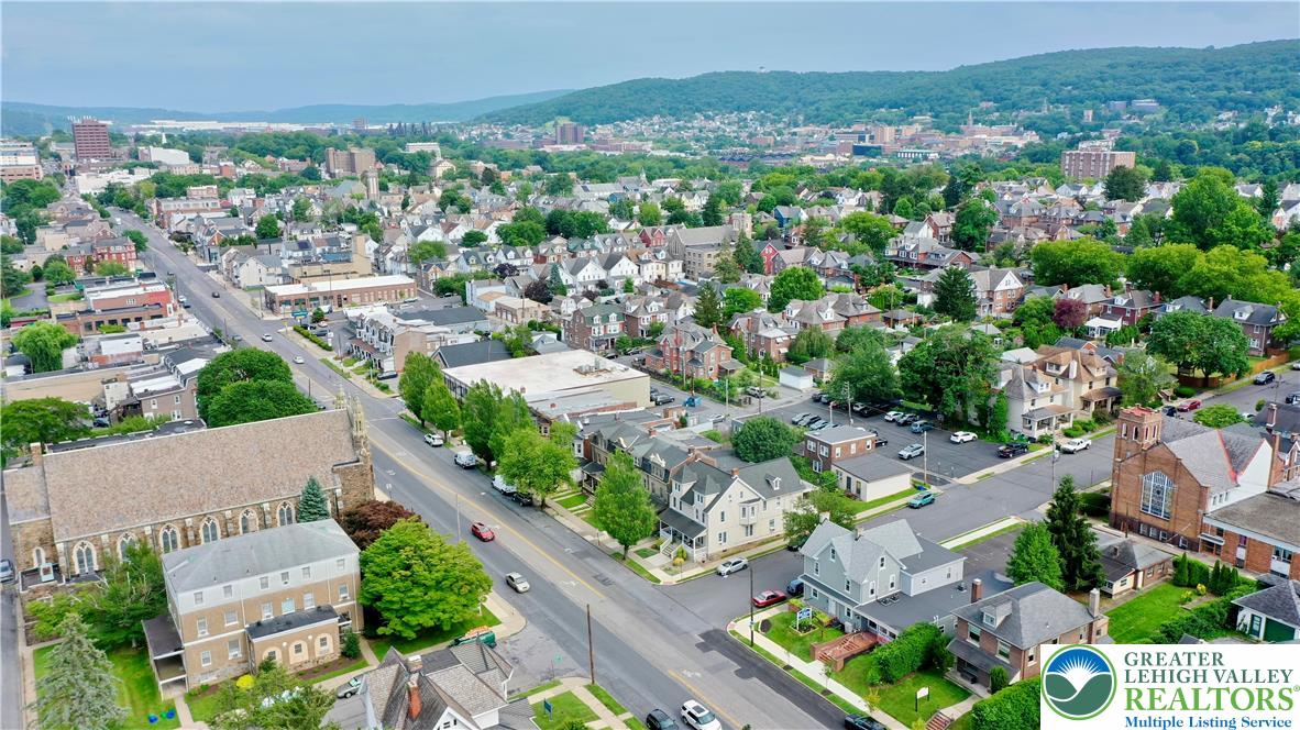 801 West Broad Street, Unit 1 Bethlehem, PA 18018 - Photo 31 of 31 an aerial view of residential houses with outdoor space