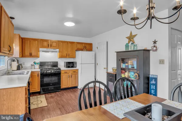 $214,995 | 3030 Bornt Drive, Dover, PA 17315