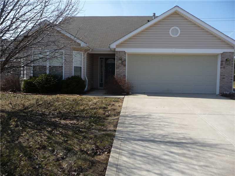 660 Westover Road Avon, IN 46123 - Photo 1 of 17 Gallery Image 1