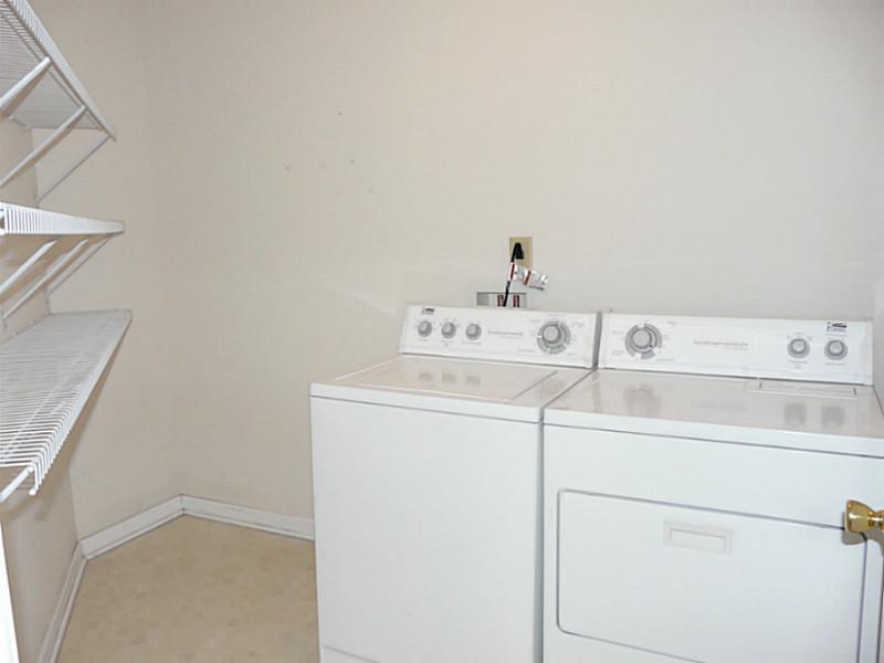 660 Westover Road Avon, IN 46123 - Photo 12 of 17 Gallery Image 12