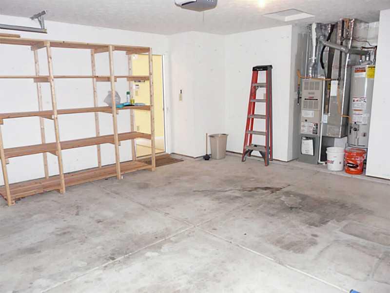 660 Westover Road Avon, IN 46123 - Photo 13 of 17 Gallery Image 13