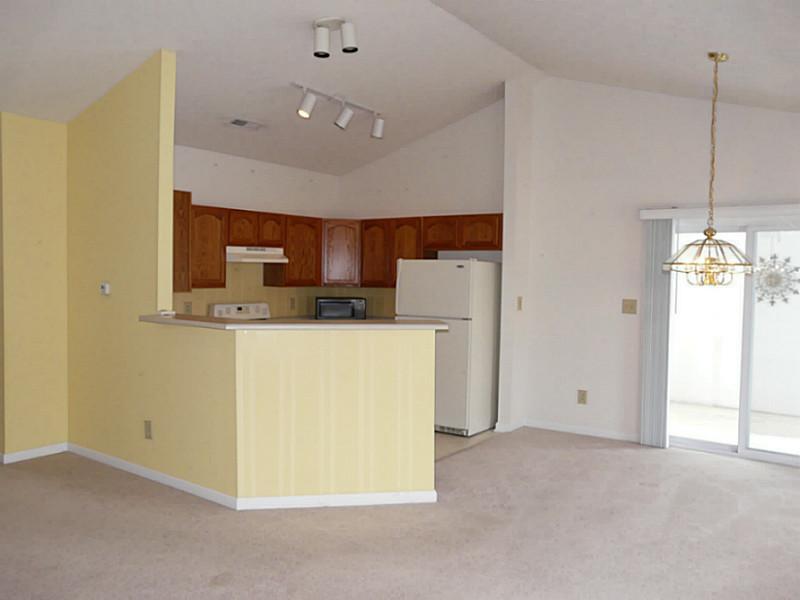 660 Westover Road Avon, IN 46123 - Photo 3 of 17 Gallery Image 3