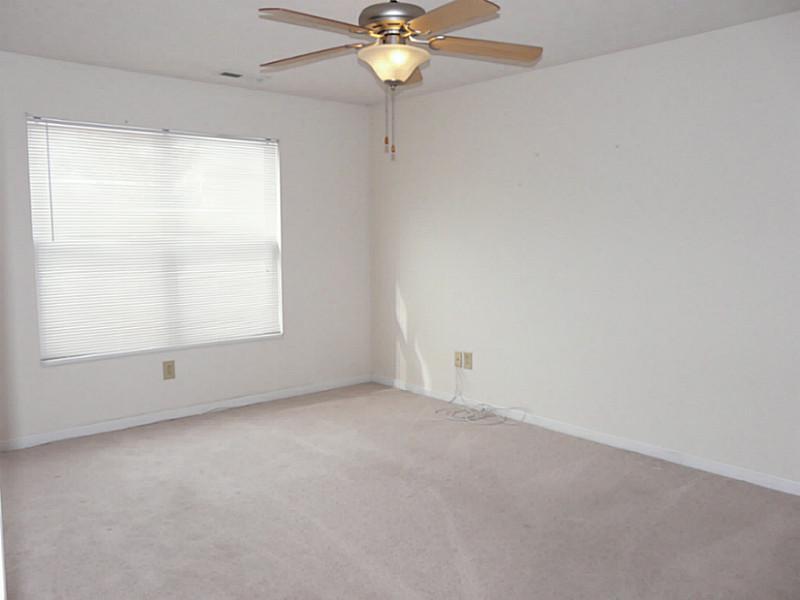660 Westover Road Avon, IN 46123 - Photo 7 of 17 Gallery Image 7