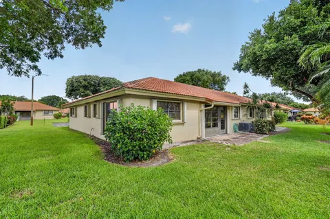 $275,000 | 9930 Frangipani Tree Way, Unit B, Boynton Beach, FL 33436