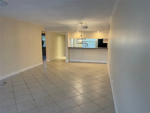 $2,100 | 3993 Cypress Reach Court, Unit 205, Pompano Beach, FL 33069