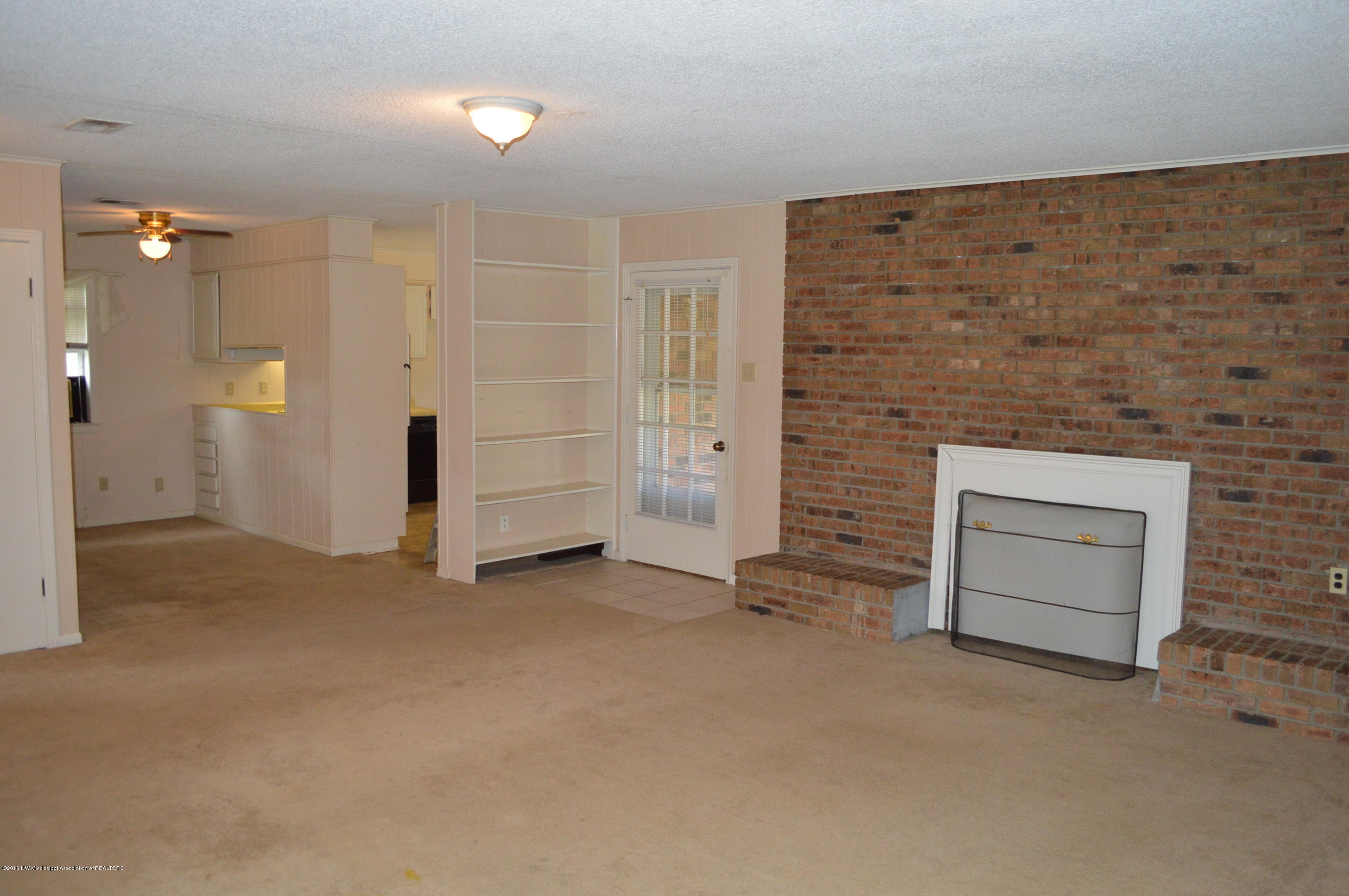 3648 Swinnea Road Southaven, MS 38672 - Photo 7 of 22 DSC_0048