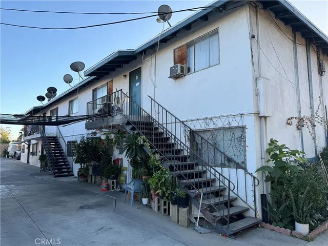 $1,850 | 13534 Ramona Boulevard, Unit E, Baldwin Park, CA 91706