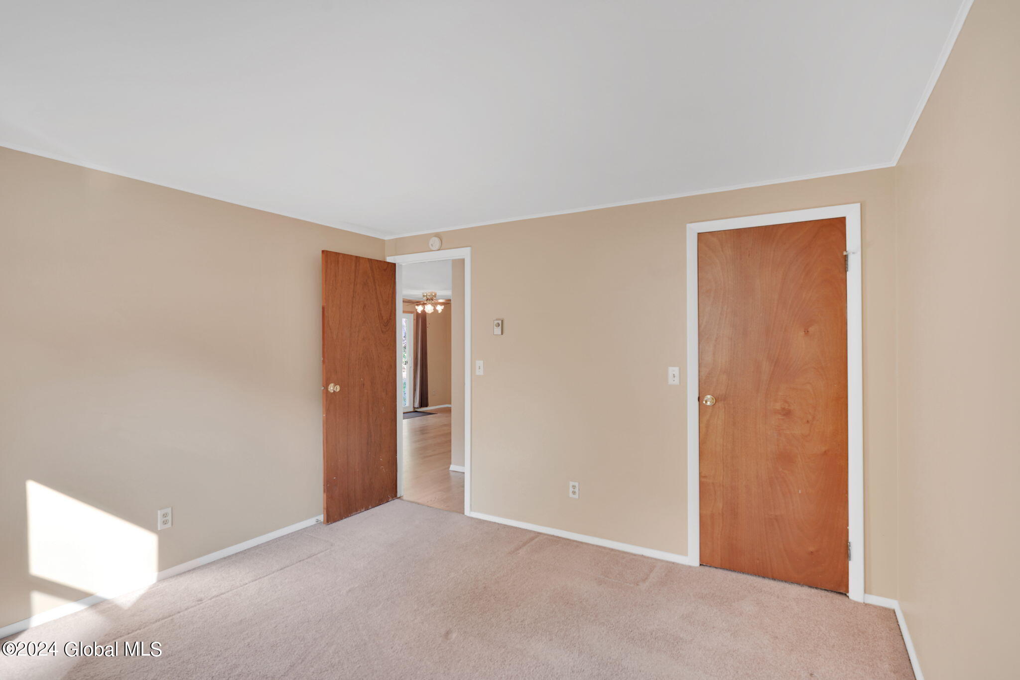 77 Snowberry Road Malta, NY 12020 - Photo 15 of 25 14-web-or-mls-DSC01014