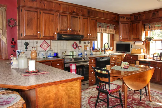 $1,495,000 | 82 Southside Road, Bristol, ME 04554