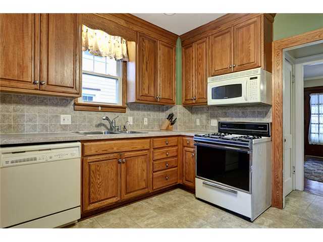 225 East Pacemont Road Columbus, OH 43202 - Photo 9 of 20