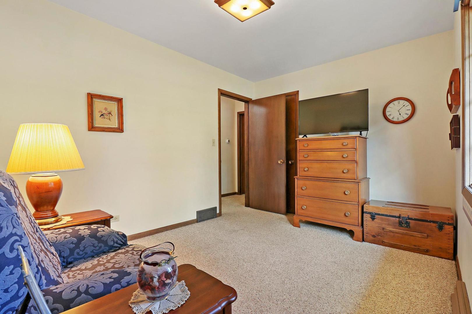 14300 Oak Knoll Road Wadsworth, IL 60083 - Photo 20 of 28 Gallery Image 20
