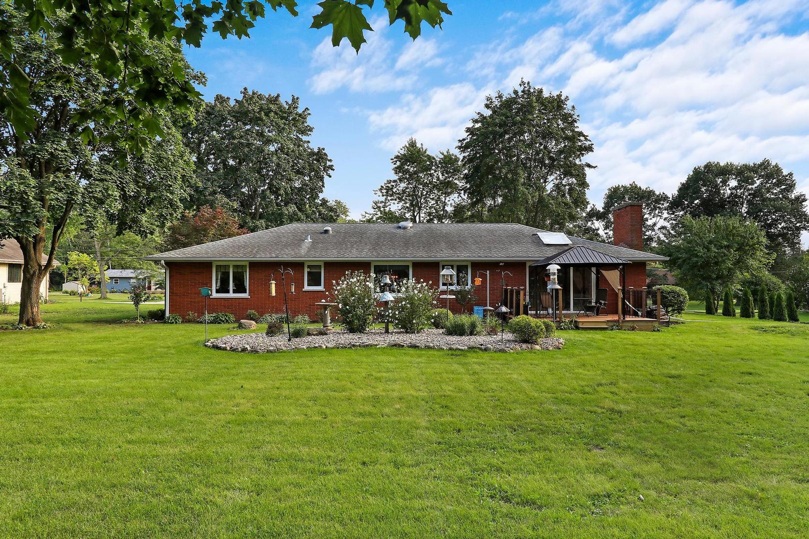 14300 Oak Knoll Road Wadsworth, IL 60083 - Photo 27 of 28 Gallery Image 27