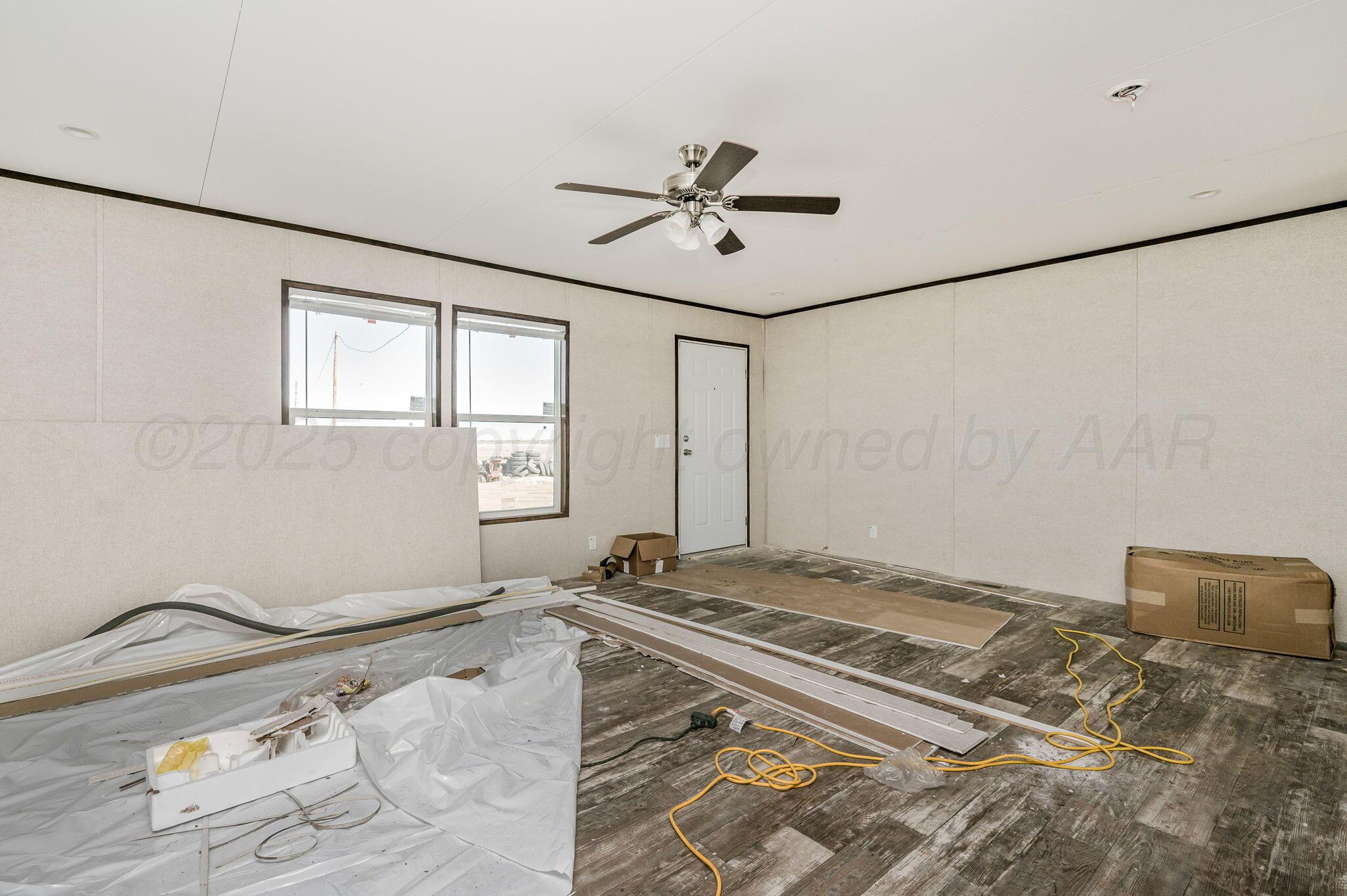 6300 Sawyer Road Amarillo, TX 79119 - Photo 4 of 16 Living Room-2