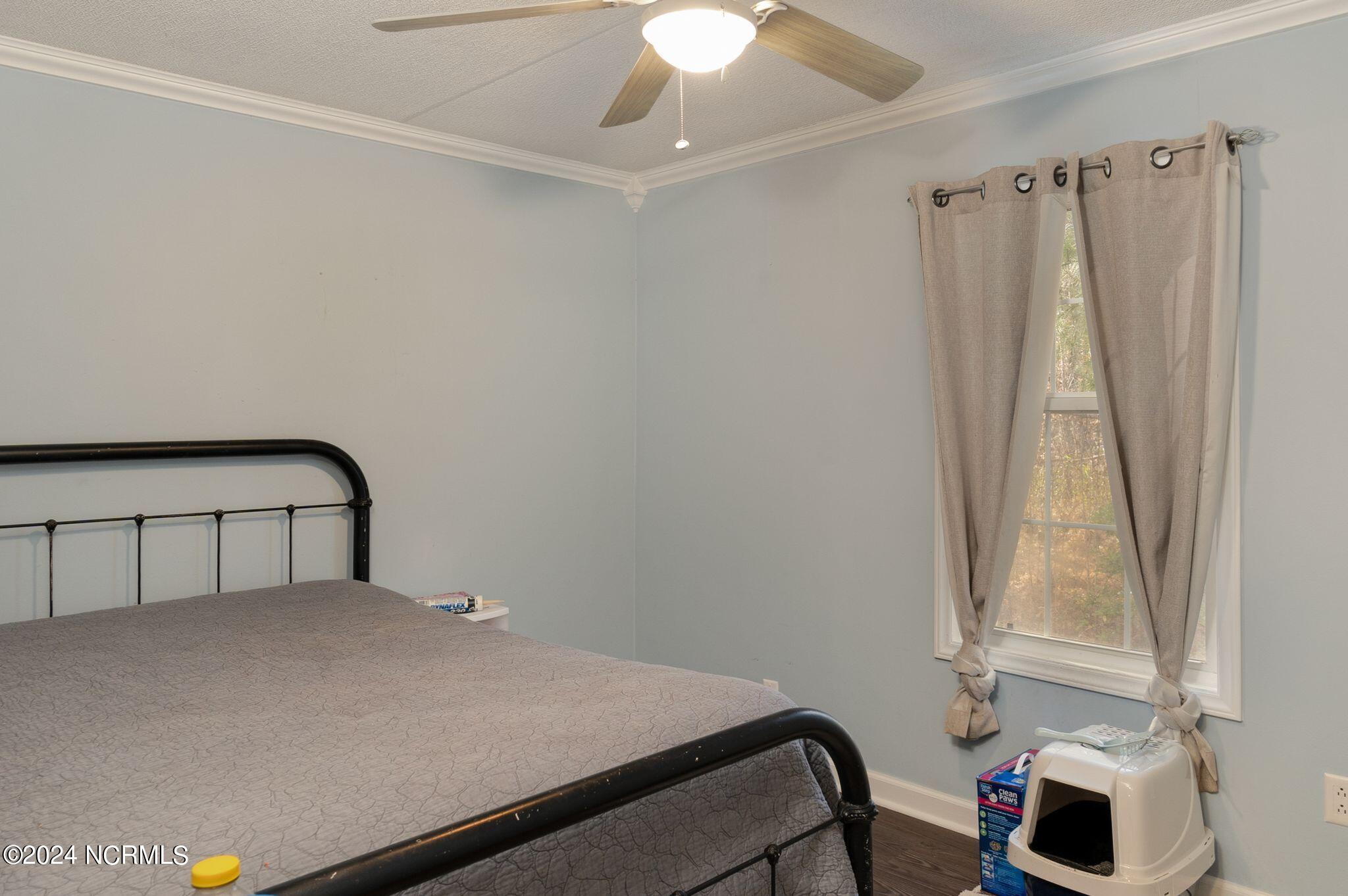 242 Shingle Brook Road New Bern, NC 28560 - Photo 29 of 49 Third Bedroom