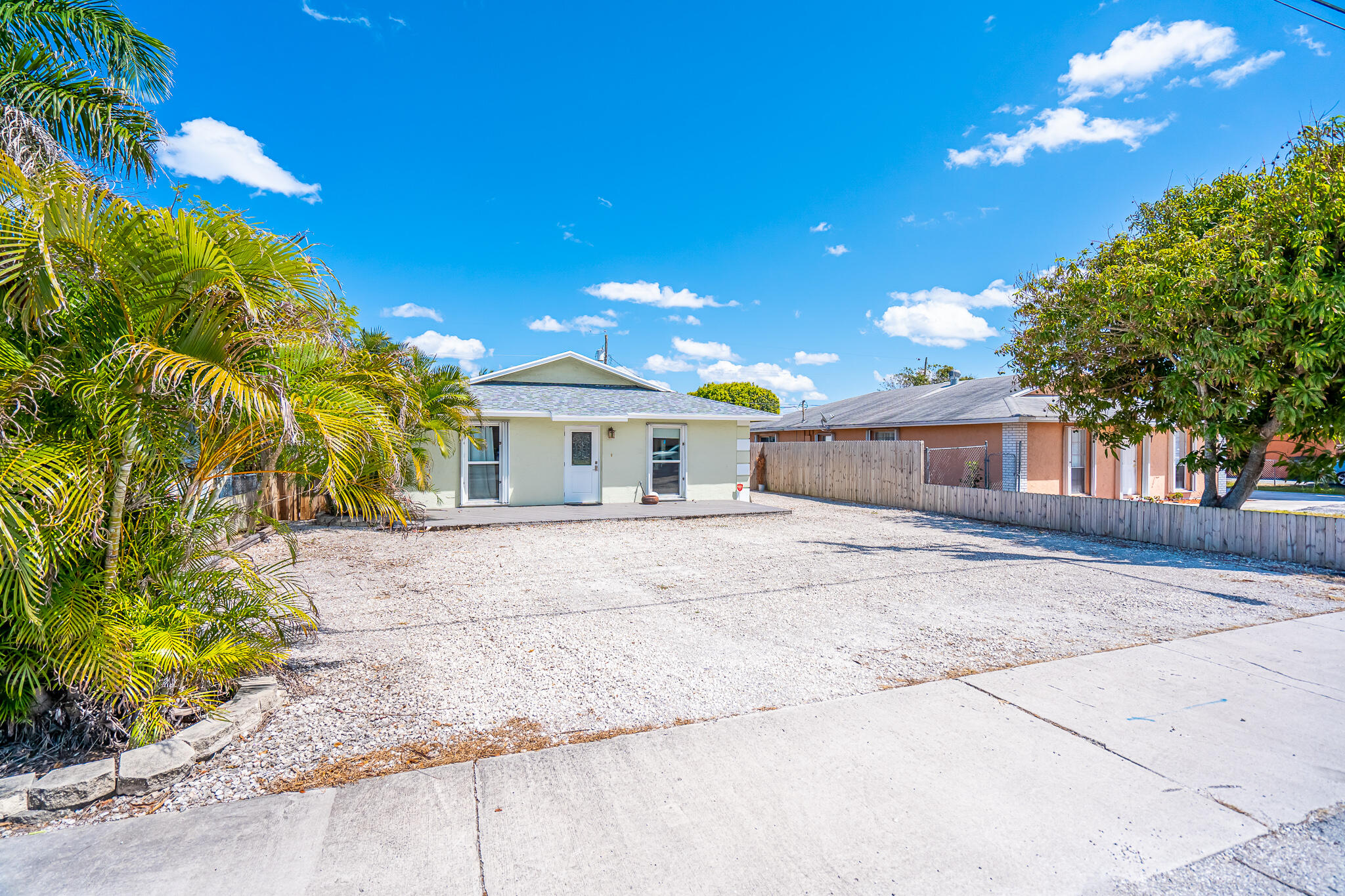 3298 North Dixie Highway Boca Raton, FL 33431 - Photo 2 of 28 DSC08601