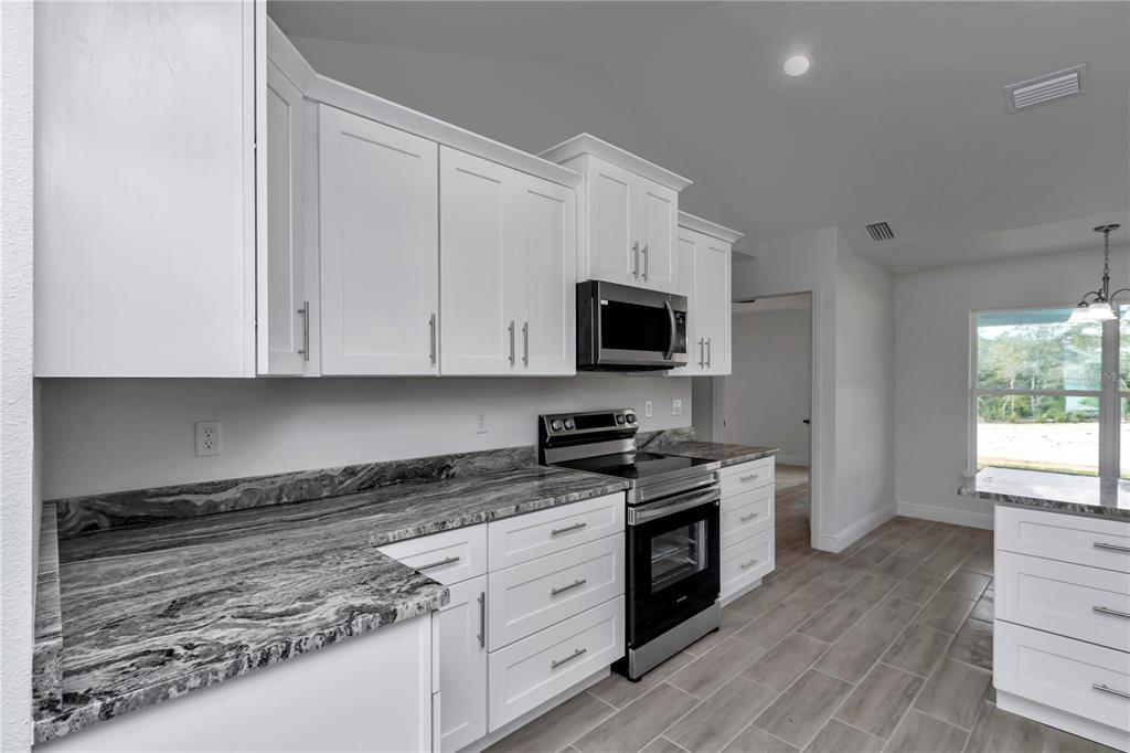 17490 Southwest 18th Avenue Road Ocala, FL 34473 - Photo 14 of 49