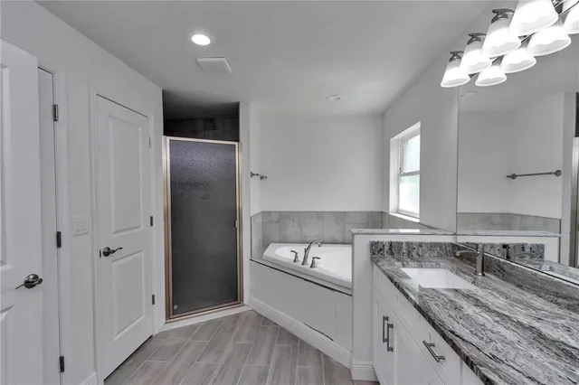 $399,900 | 17490 Southwest 18th Avenue Road, Ocala, FL 34473