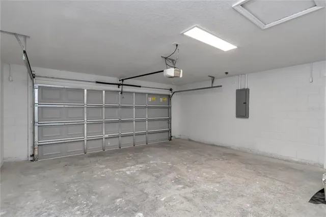 $399,900 | 17490 Southwest 18th Avenue Road, Ocala, FL 34473