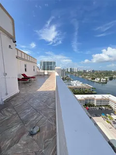 $620,000 | 1865 South Ocean Drive, Unit 21A, Hallandale Beach, FL 33009