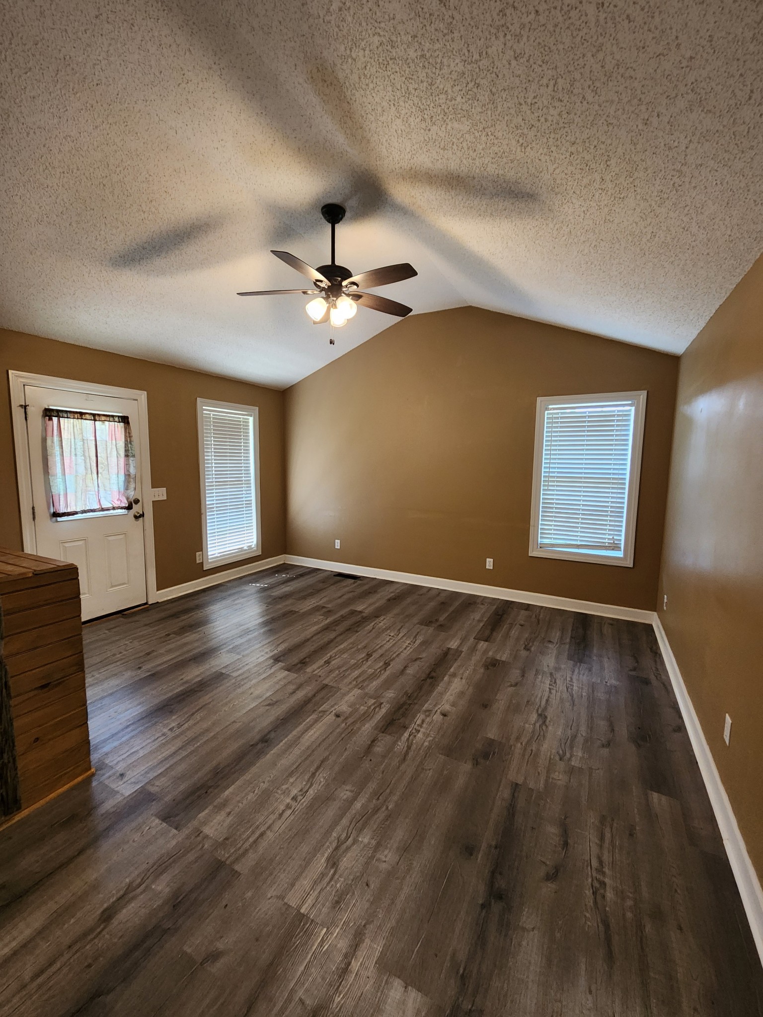 1149 Oak Grove Road Goodspring, TN 38460 - Photo 8 of 16 Gallery Image 8