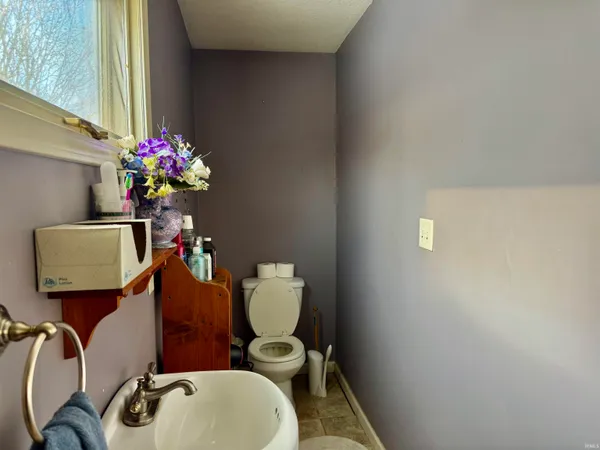 $119,900 | 1010 Jefferson Street, Rochester, IN 46975