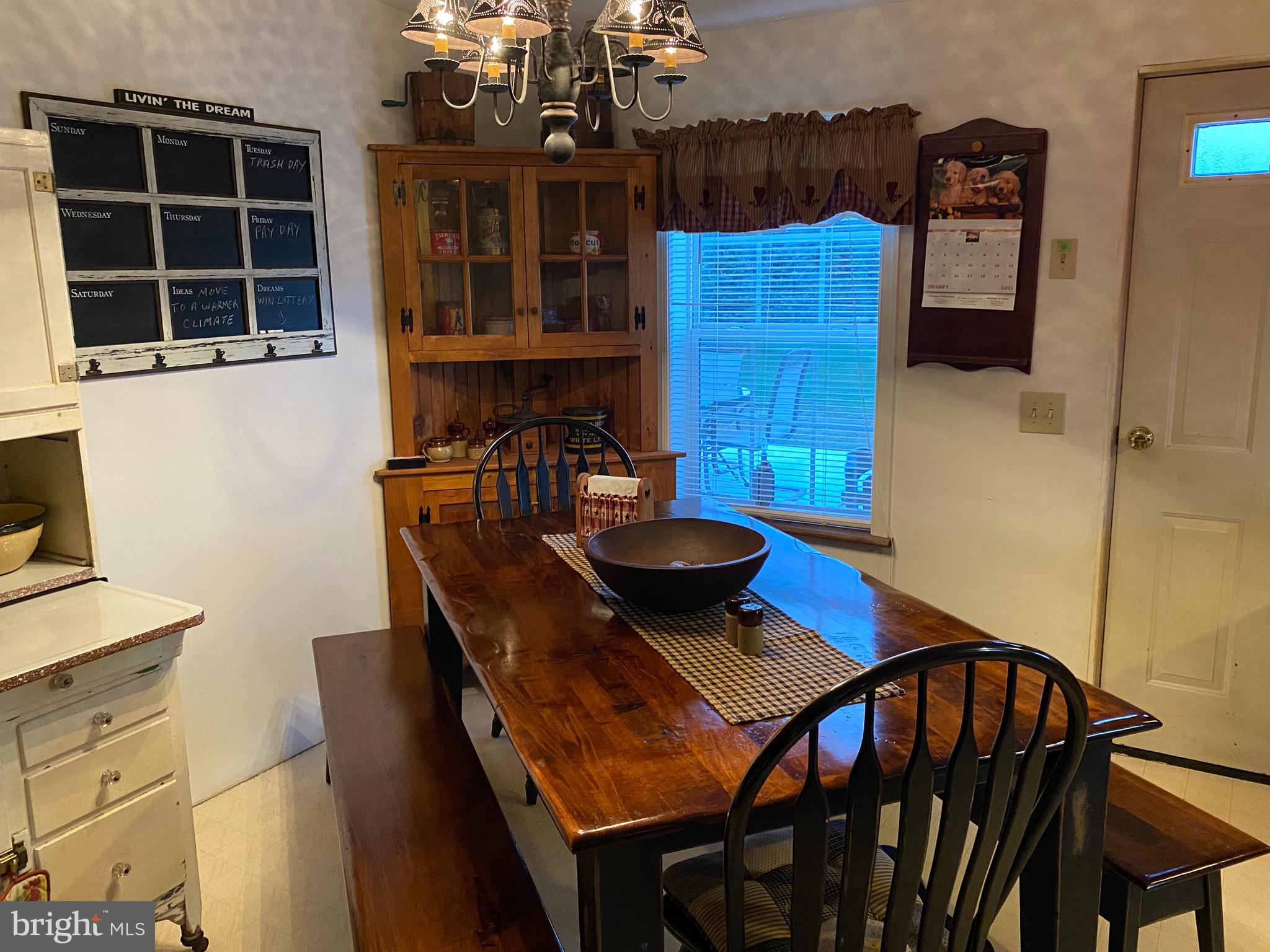 51 Faust North Road Bethel, PA 19507 - Photo 7 of 14 Dining Area.