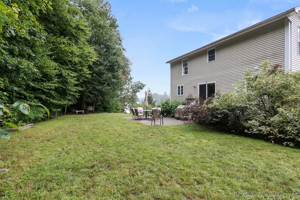 98 Autumn Road Dracut, MA 01826 - Photo 17 of 20