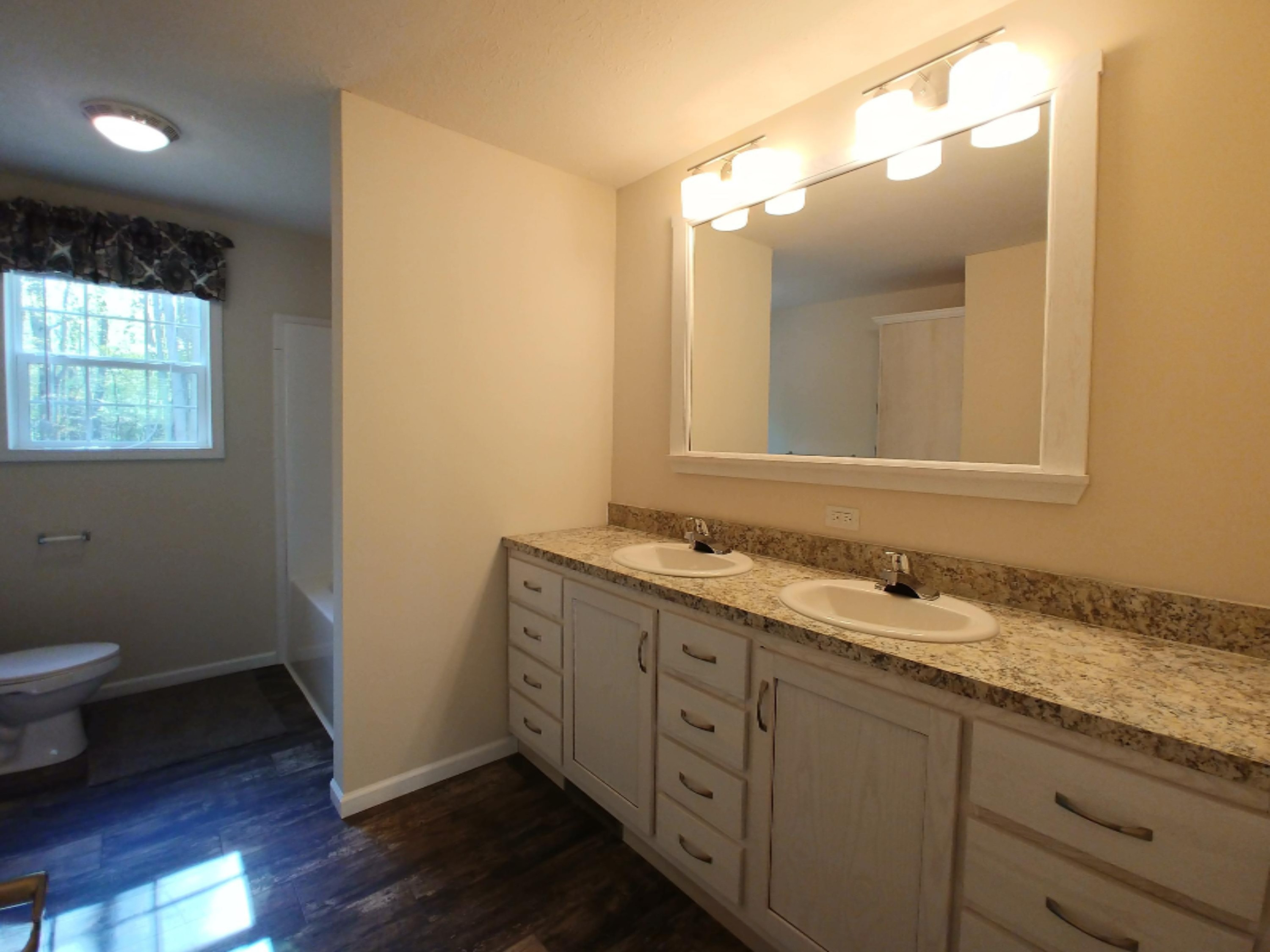 6600 Hancock Road Montague, MI 49437 - Photo 33 of 35 32-Master Bath - View 2