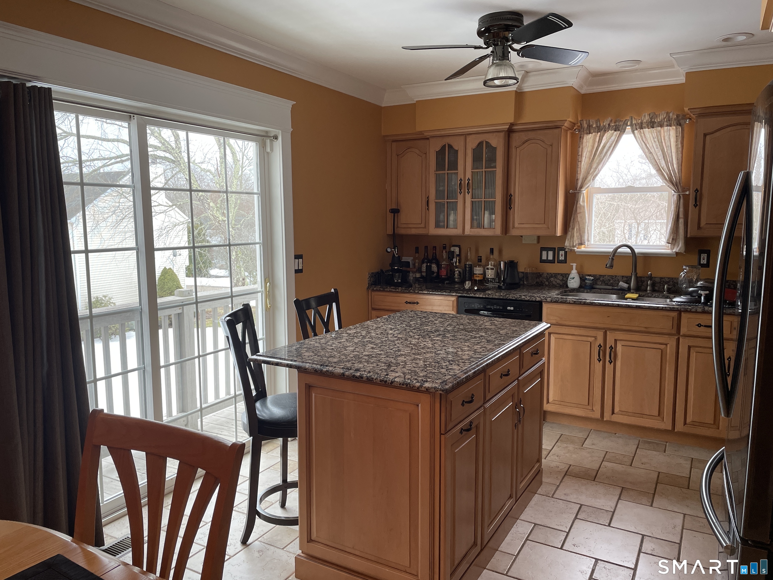 2304 Durham Road Madison, CT 06443 - Photo 6 of 23