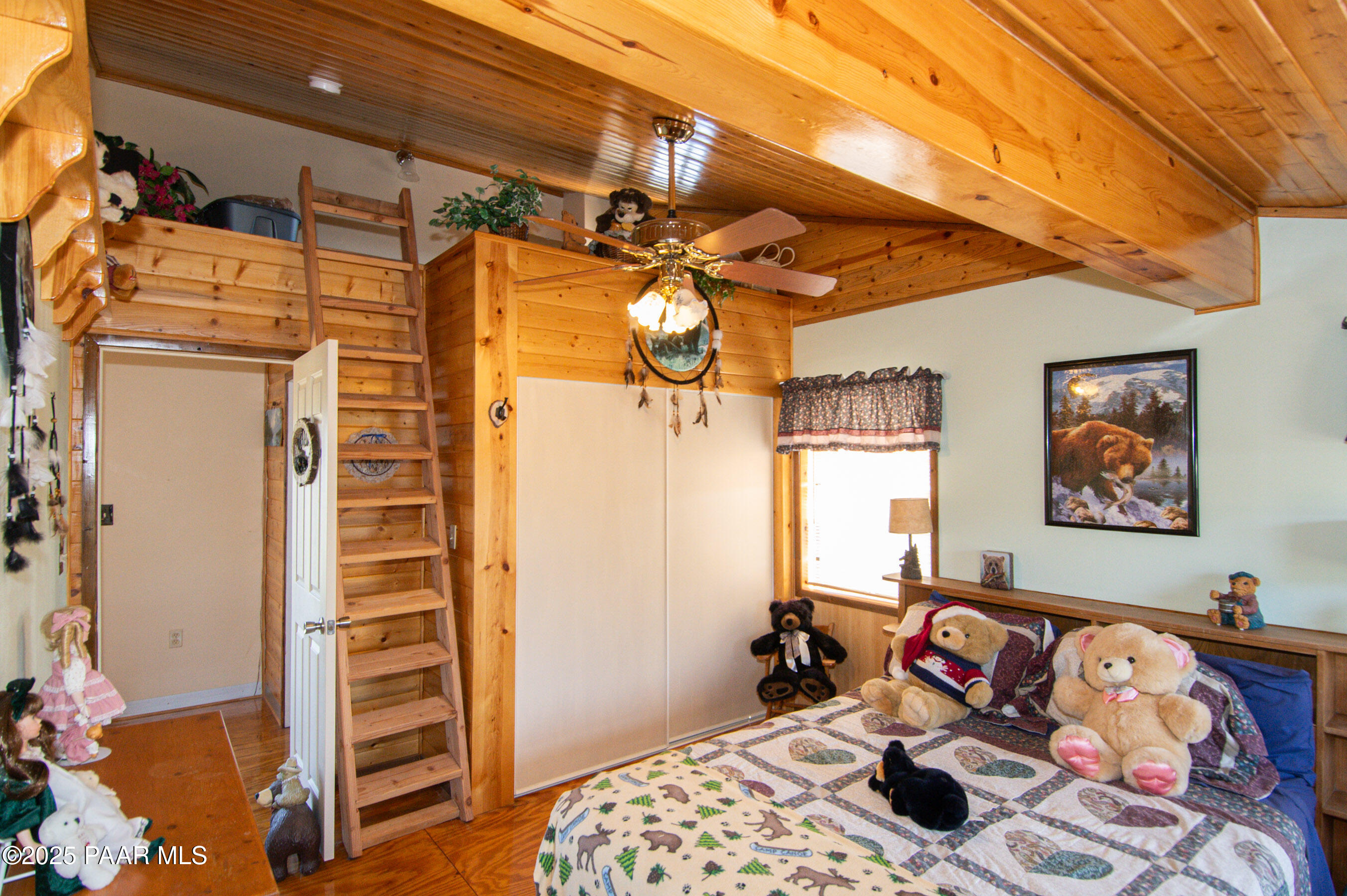 33744 Gallina Road Seligman, AZ 86337 - Photo 21 of 38 a bed room with a bed and a window