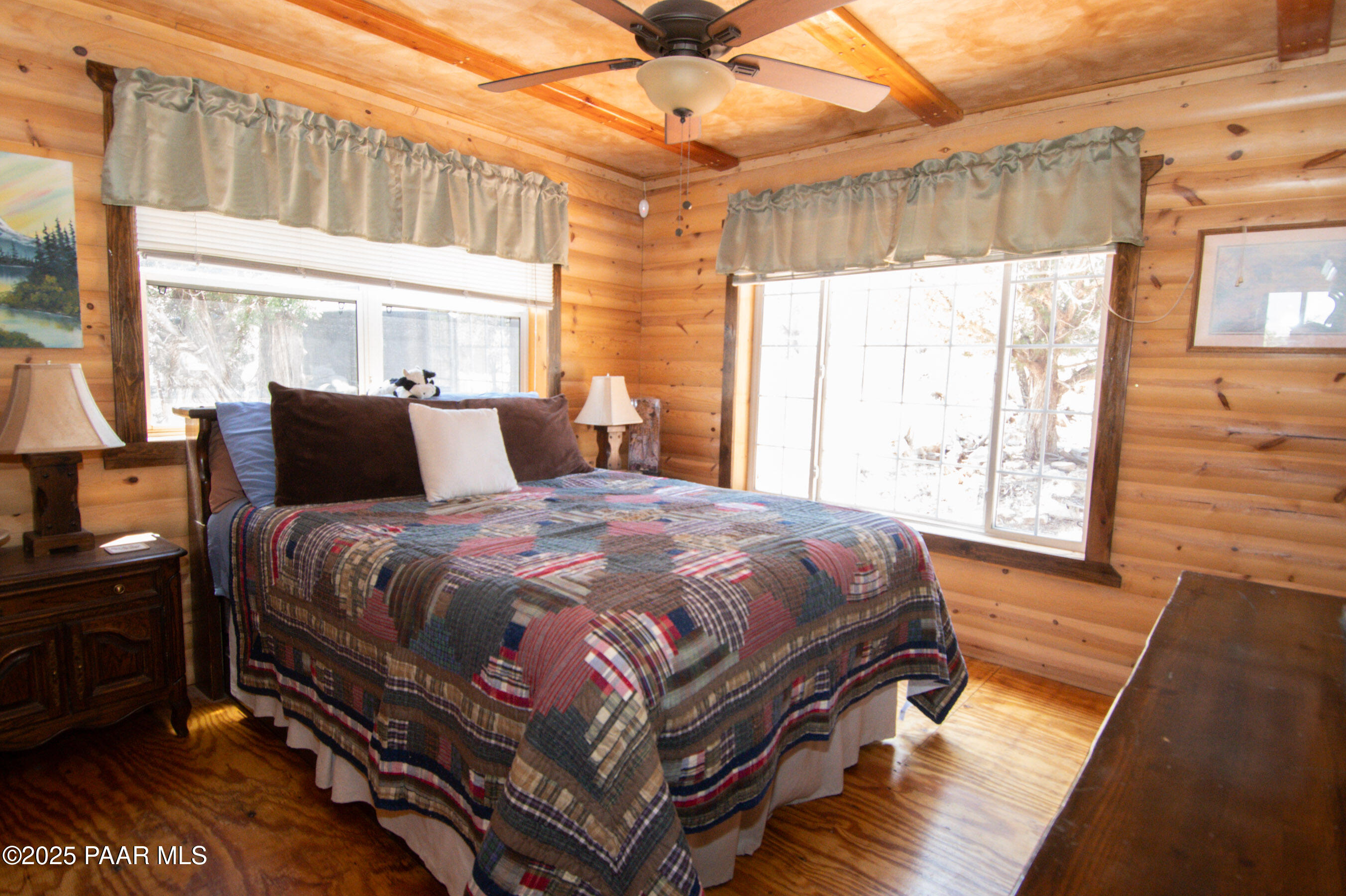 33744 Gallina Road Seligman, AZ 86337 - Photo 28 of 38 a bedroom with a bed and window