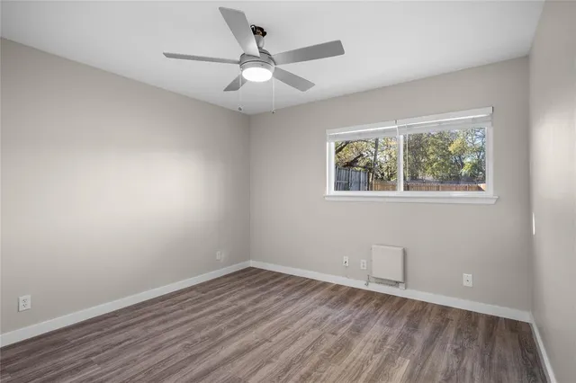 $2,600 | 2302 Valleywood Drive, Carrollton, TX 75006