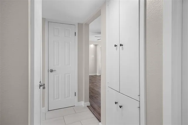 $2,600 | 2302 Valleywood Drive, Carrollton, TX 75006