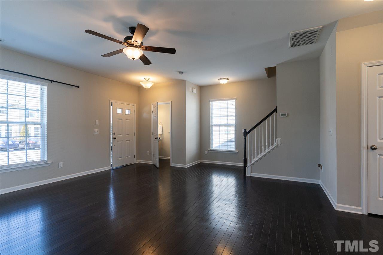 415 Provincial Street Raleigh, NC 27603 - Photo 4 of 25