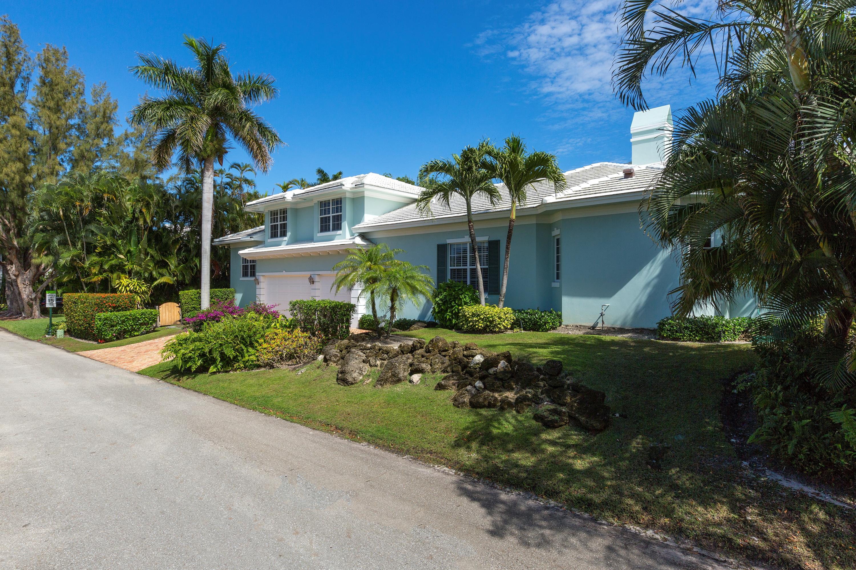 101 Lakeview Drive Gulf Stream, FL 33483 - Photo 28 of 28 Side Exterior