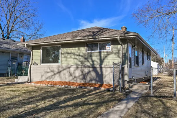 $238,000 | 7218 West Carmen Avenue, Milwaukee, WI 53218