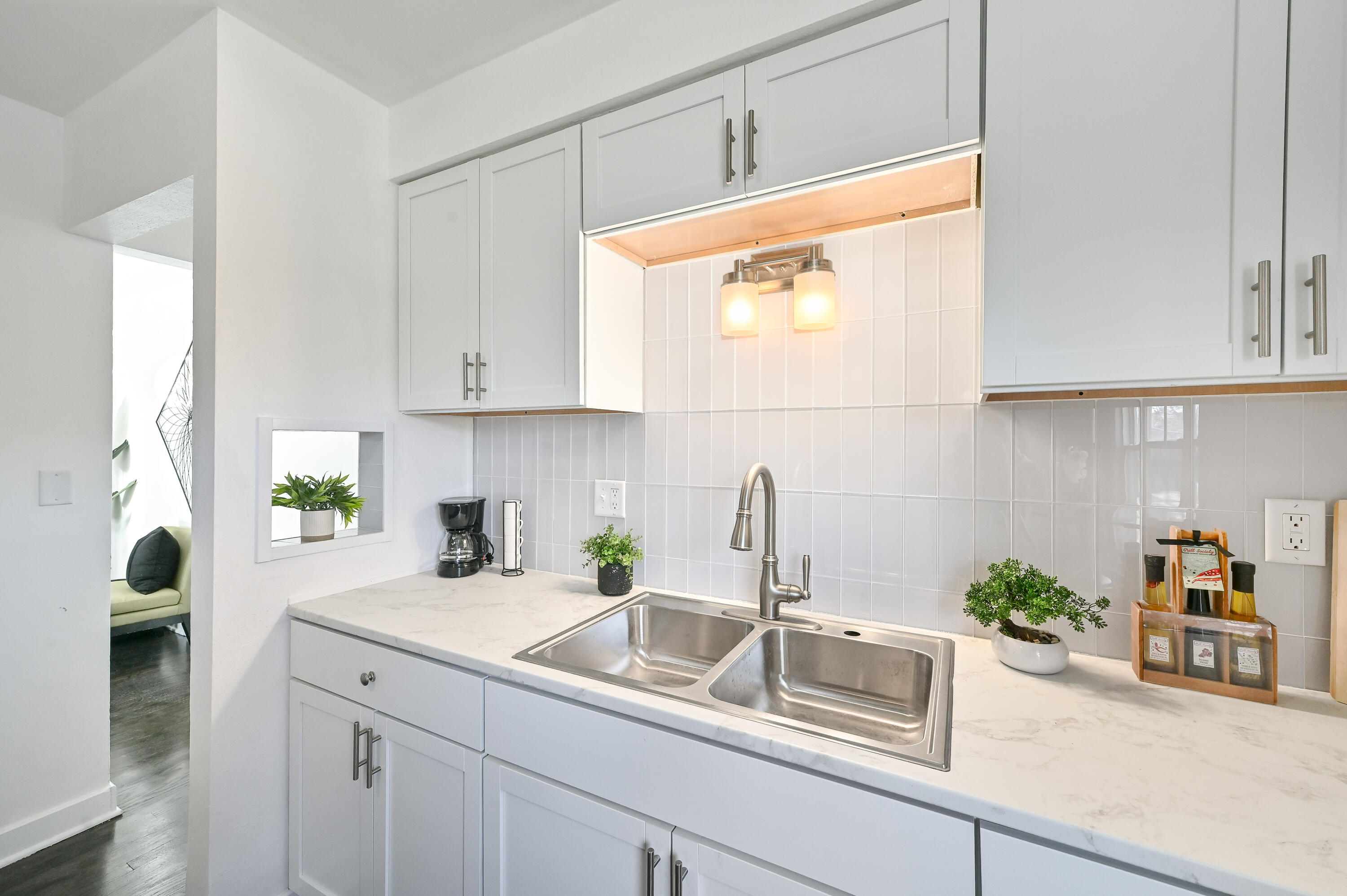 7218 West Carmen Avenue Milwaukee, WI 53218 - Photo 10 of 30 DZ7218-13