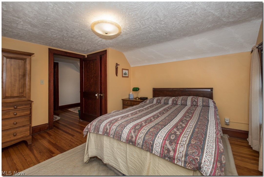 1541 Compton Road Cleveland Heights, OH 44118 - Photo 27 of 35
