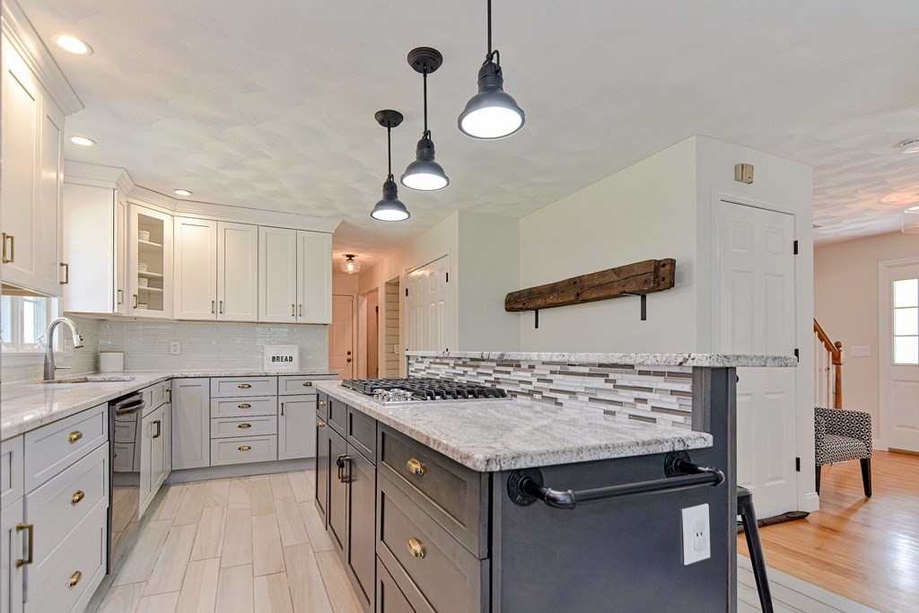 150 Chestnut Street Rehoboth, MA 02769 - Photo 2 of 42 Gallery Image 2