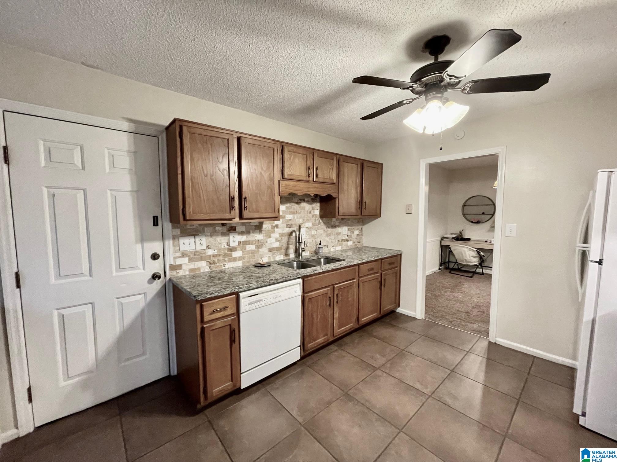1015 St Clair Road Moody, AL 35004 - Photo 9 of 20