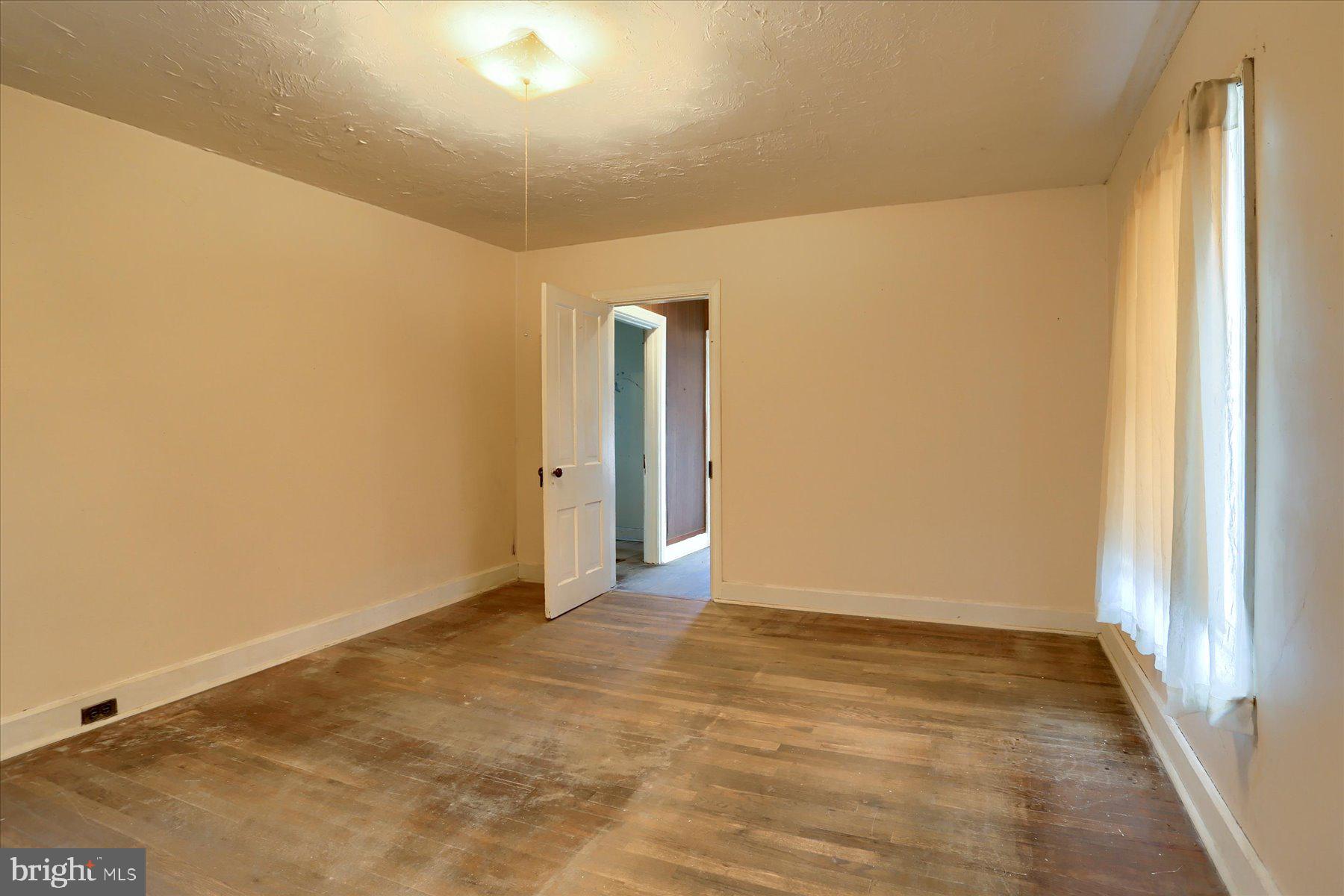 283 North Locust Point Road Mechanicsburg, PA 17050 - Photo 18 of 33 a view of an empty room