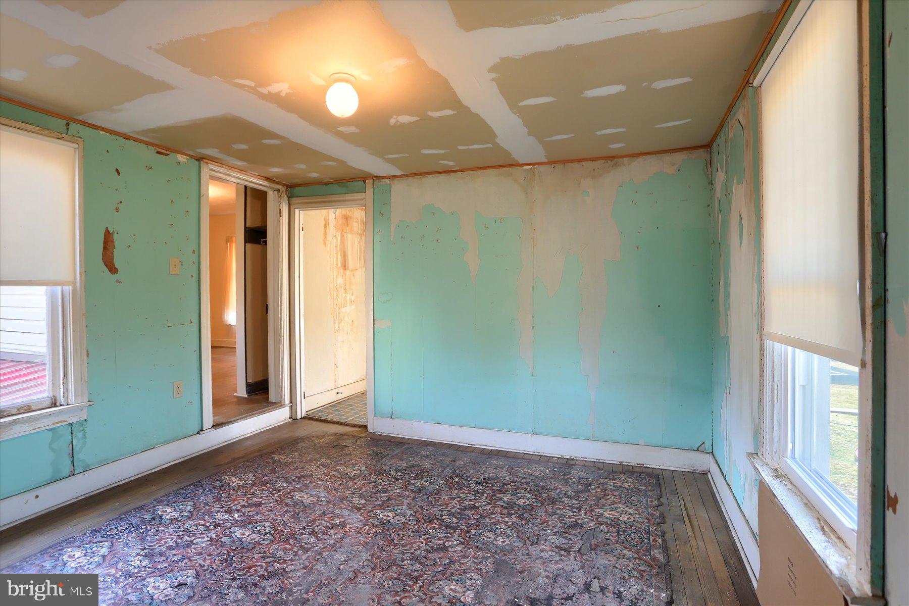 283 North Locust Point Road Mechanicsburg, PA 17050 - Photo 20 of 33 a view of entryway