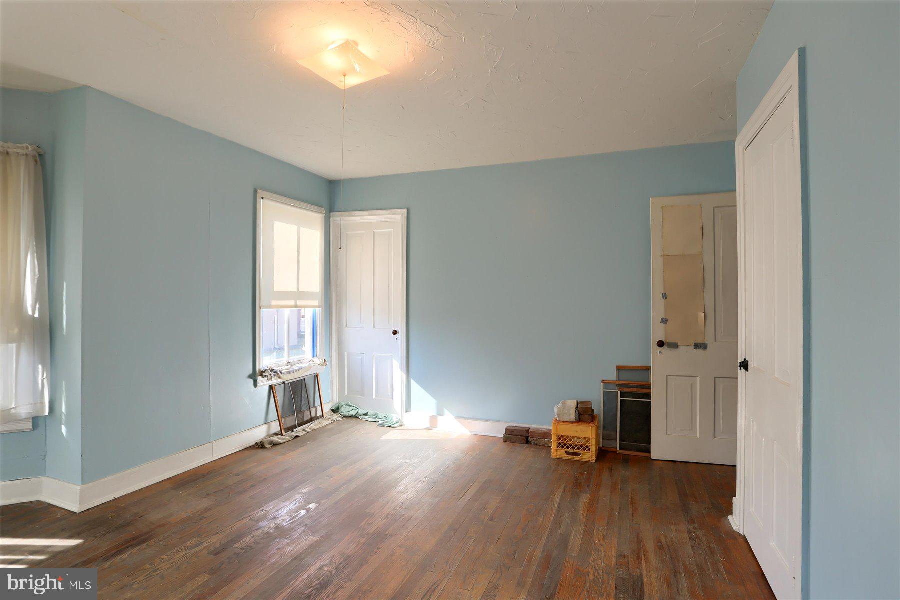 283 North Locust Point Road Mechanicsburg, PA 17050 - Photo 28 of 33 a view of empty room with wooden floor and fan