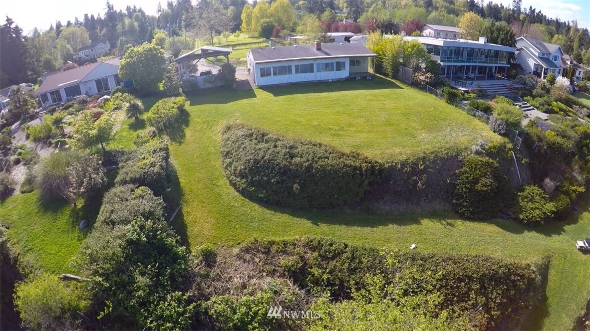 22654 Jefferson Point Road Northeast Kingston, WA 98346 - Photo 1 of 20 Gallery Image 1