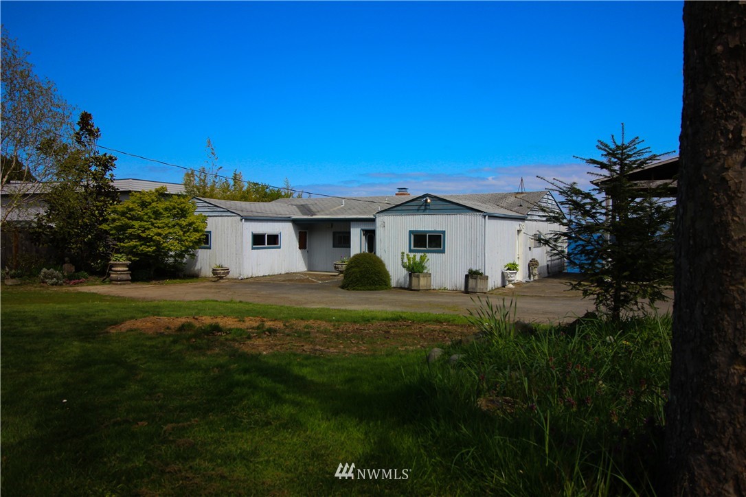 22654 Jefferson Point Road Northeast Kingston, WA 98346 - Photo 11 of 20 Gallery Image 11