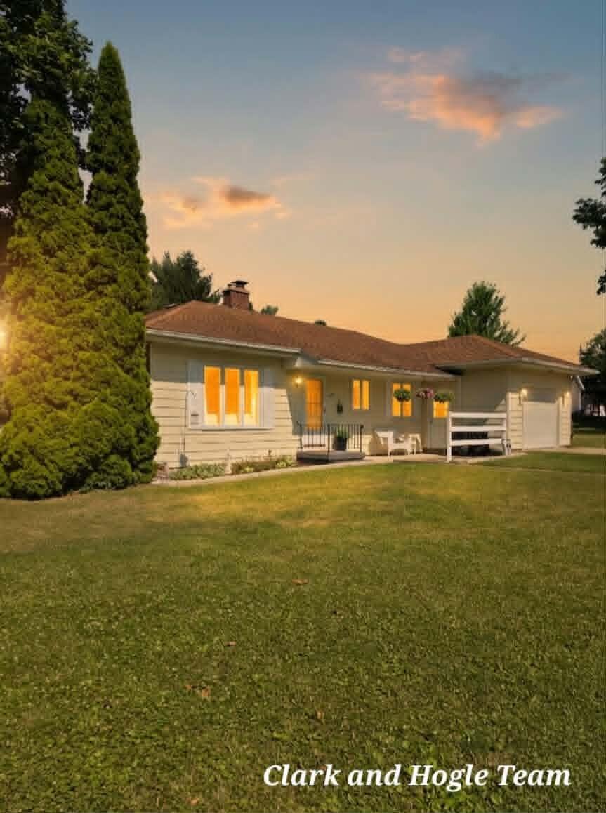 245 Higham Street Pewamo, MI 48873 - Photo 2 of 24 691f046e-fb31-4f96-ba37-bcf037c27c6a