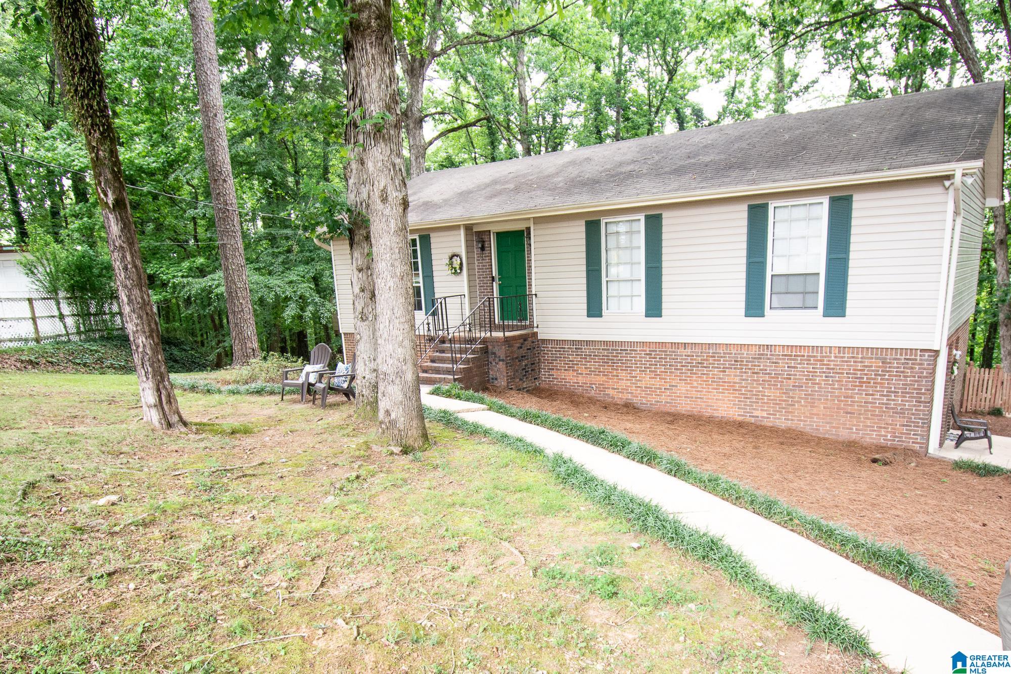 136 Hickory Street Alabaster, AL 35114 - Photo 35 of 36
