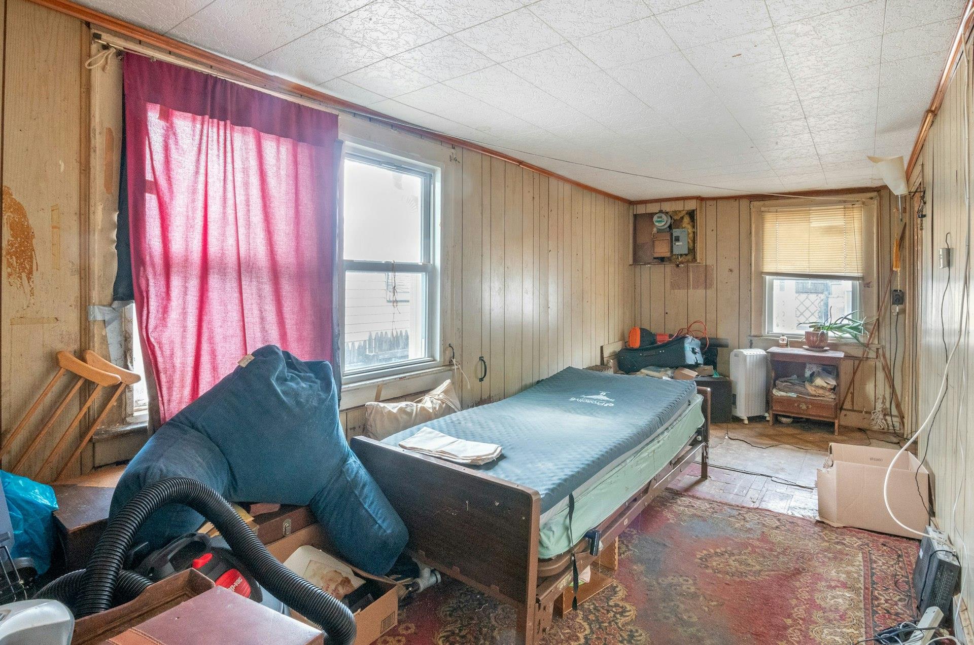 127 B Edgewater Park, Unit B Bronx, NY 10465 - Photo 6 of 26 a living room with furniture and a window