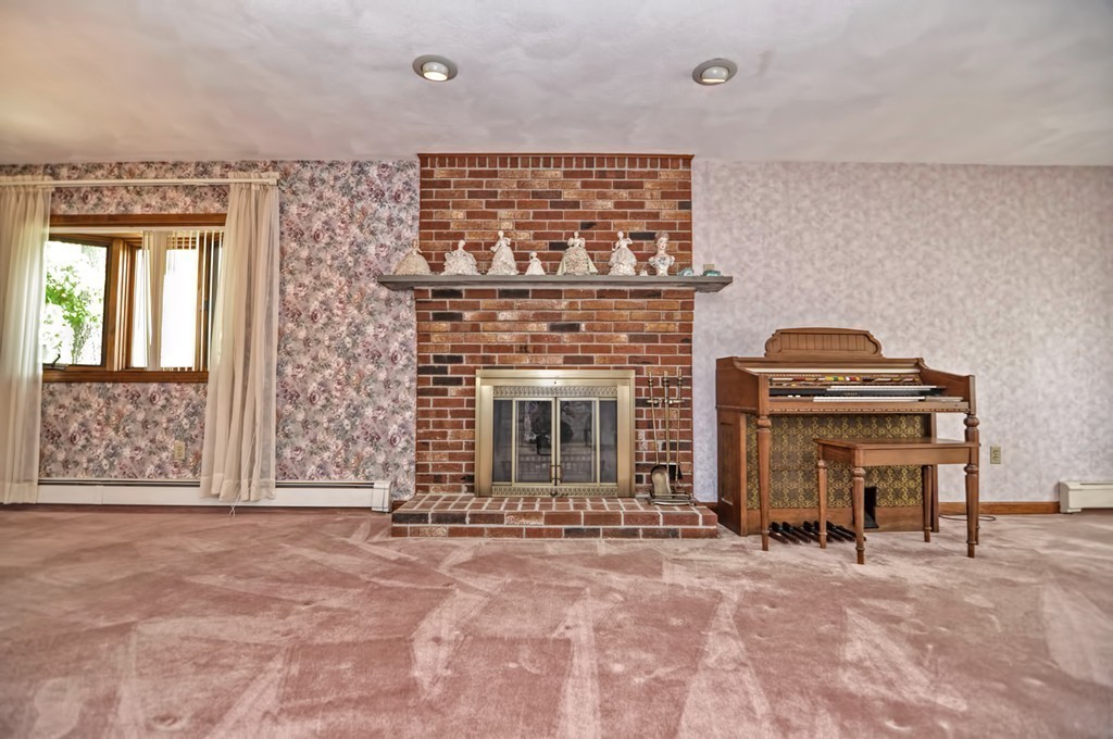 49 Revere Road Woburn, MA 01801 - Photo 5 of 15 Gallery Image 5